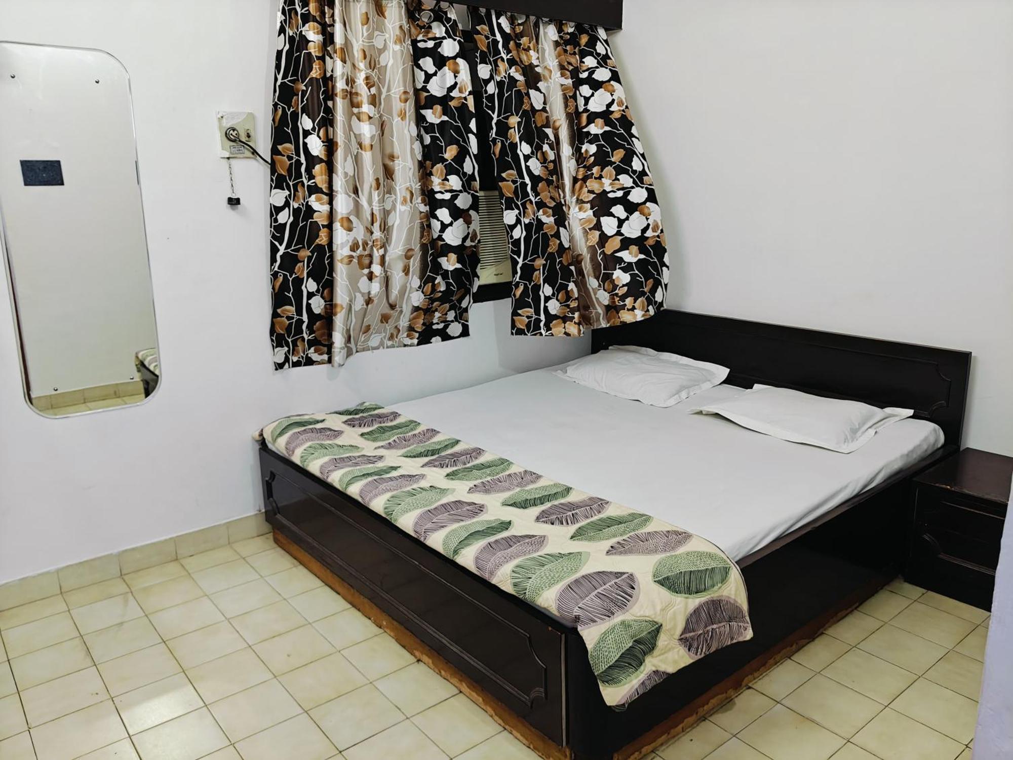 Kiara Home Stays Bénarès Extérieur photo